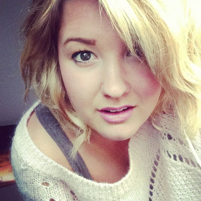 blonde waves
