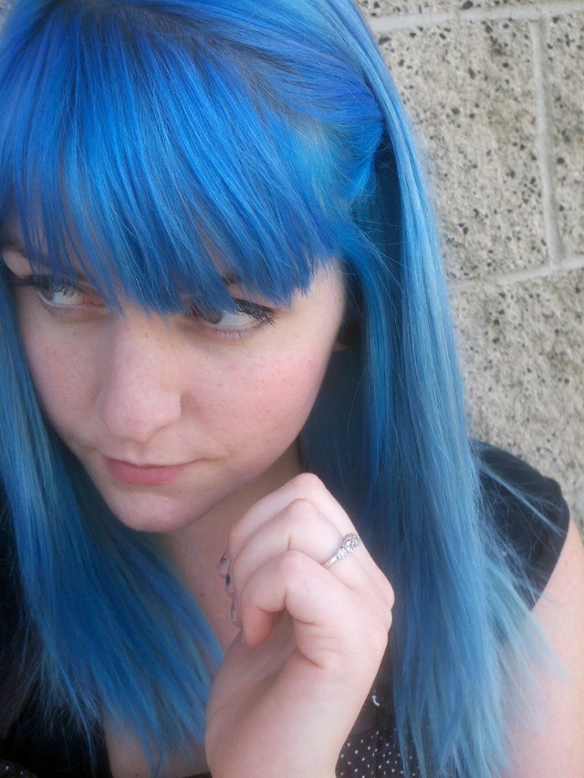 blue hair