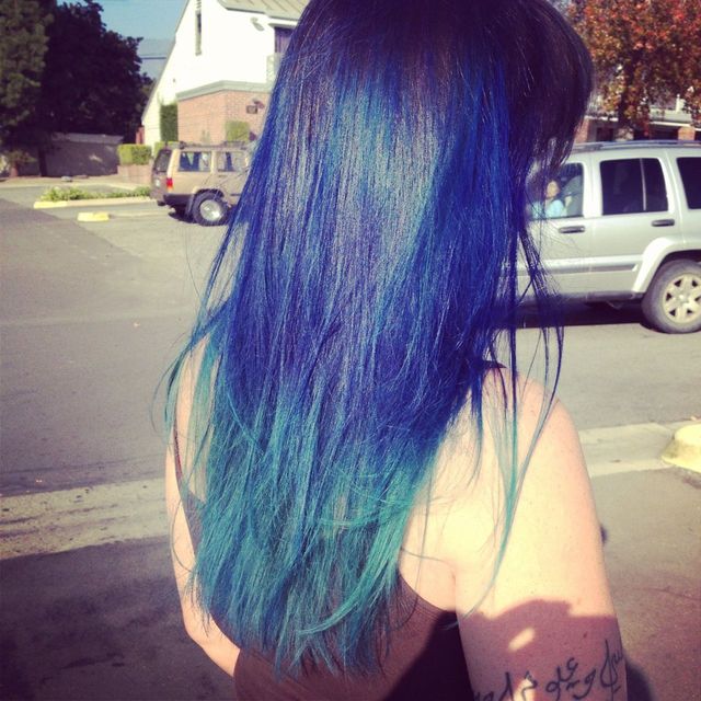 blue ombré 