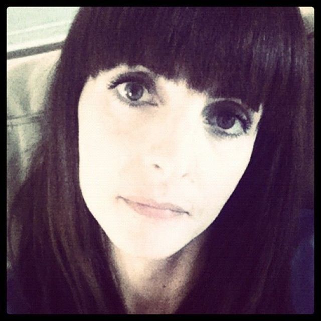 blunt bangs