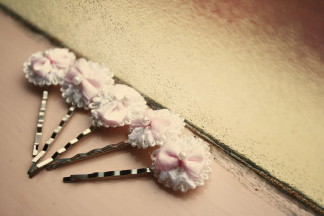 bobby pin