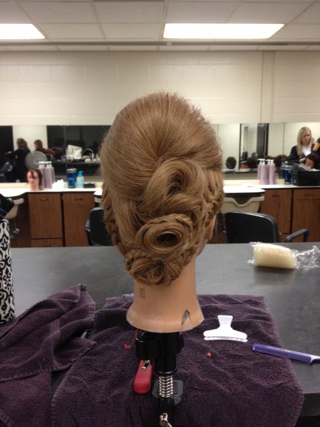 bold up-do