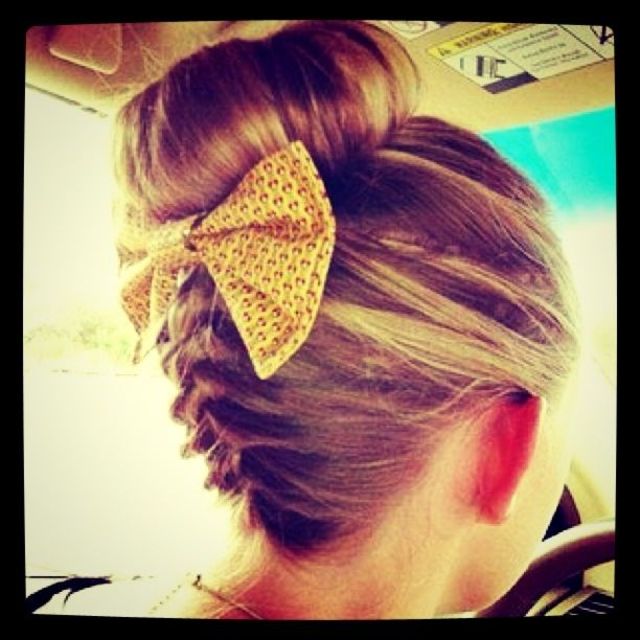 bow bun