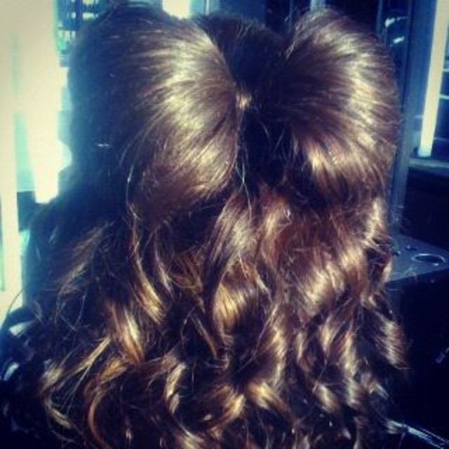 bow updo 