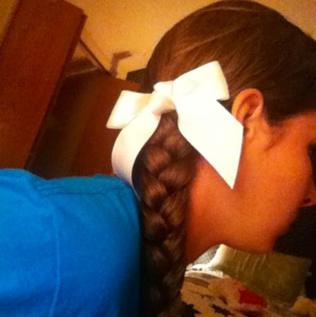 bow with braid