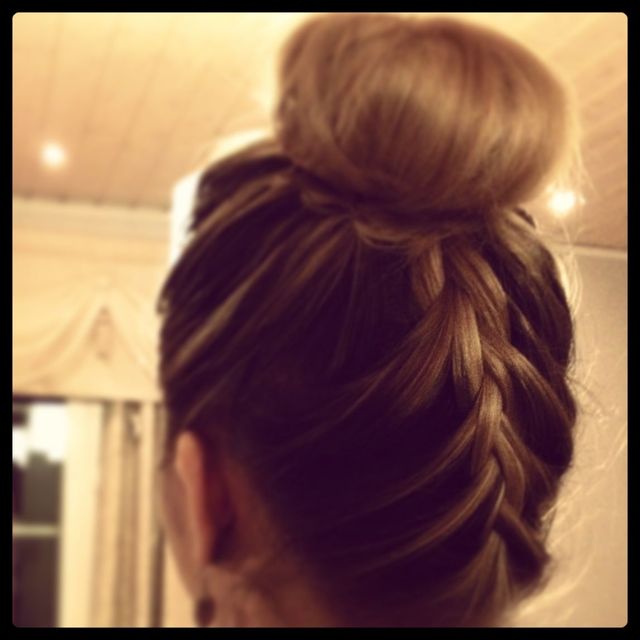 braided bun
