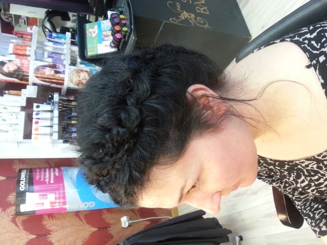 braided messy hair