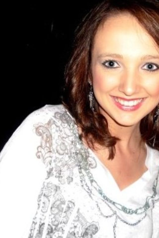 brunette 