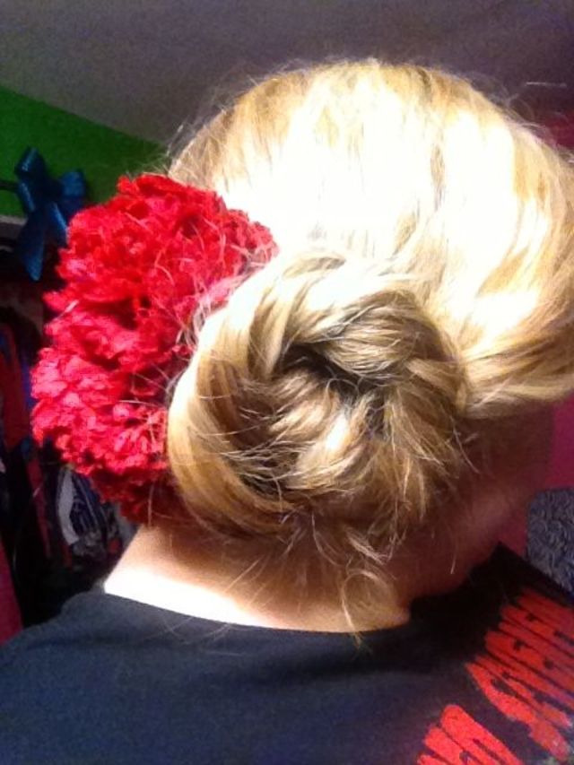 bun &amp; flowers