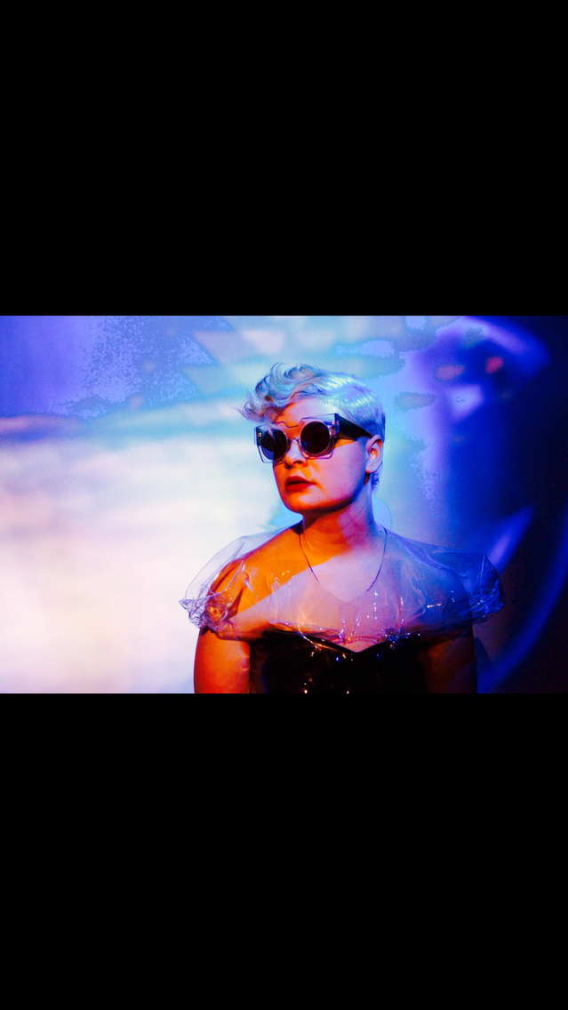 Percy Lau Sunglasses Series
Model. Margo Ackerson
Photographer. Randy Evans
Hair. Randy Evans
Shot at the Bunker in 4th