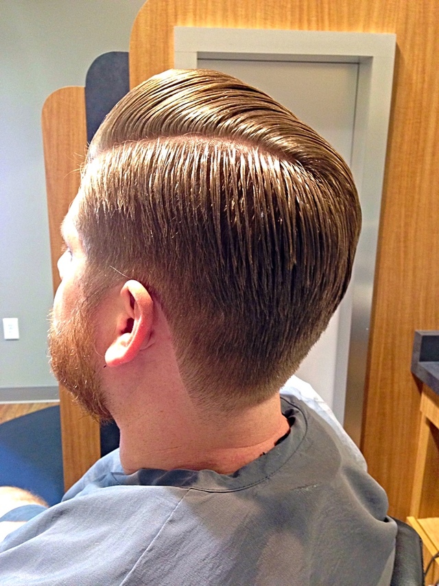 Side part pompadour 
