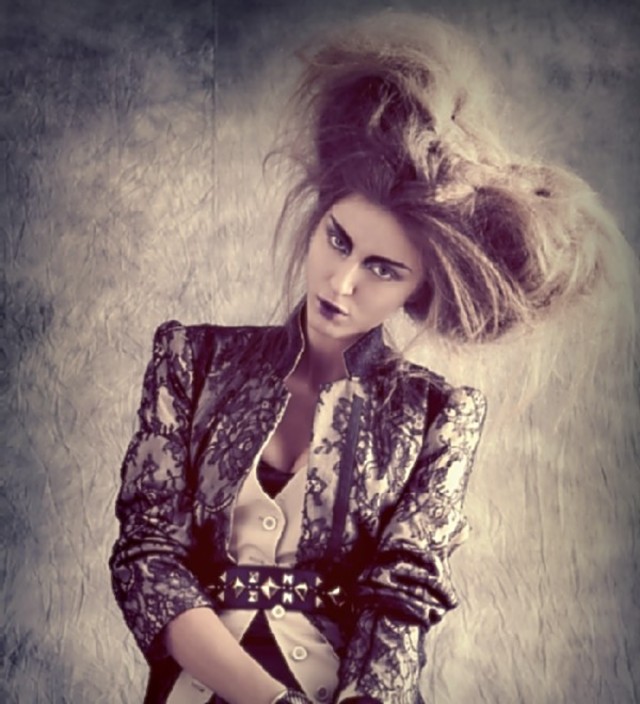 Editorial  (Tina Chang)