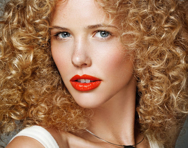 Blonde 