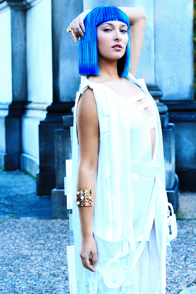 blue element