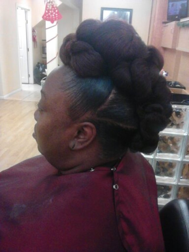 natural updo