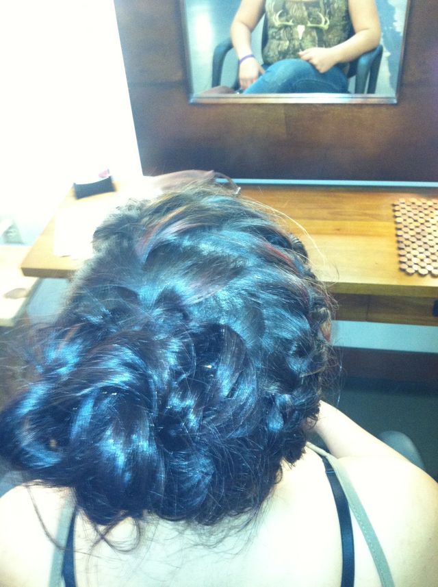 casual updo
