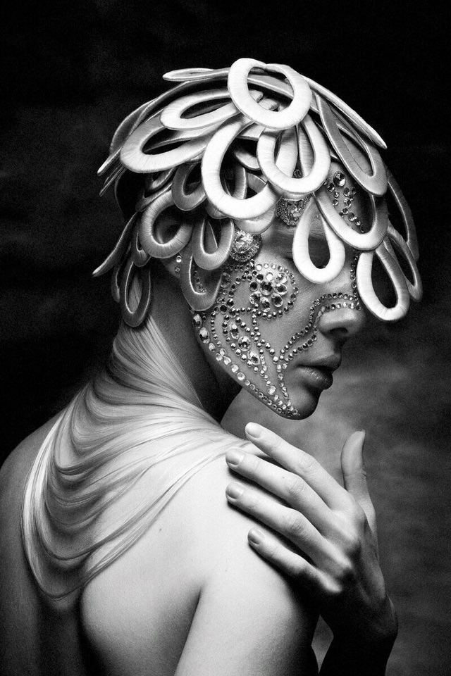 avant-garde collection for RHDA