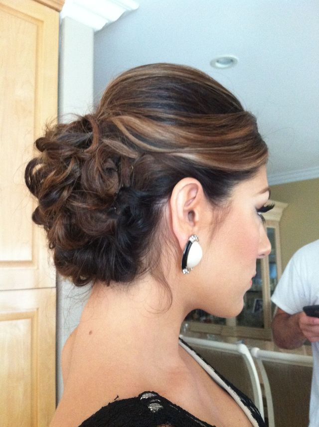 classy up-do