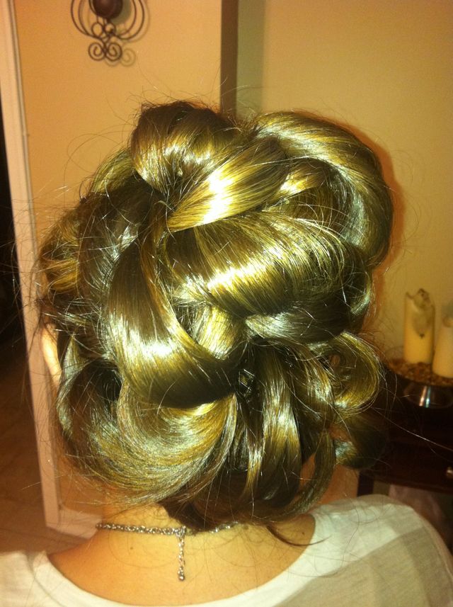 curled bun