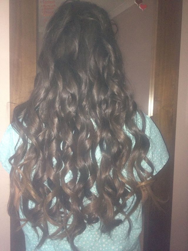 curled u-shape