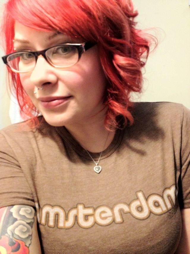 curls red band 