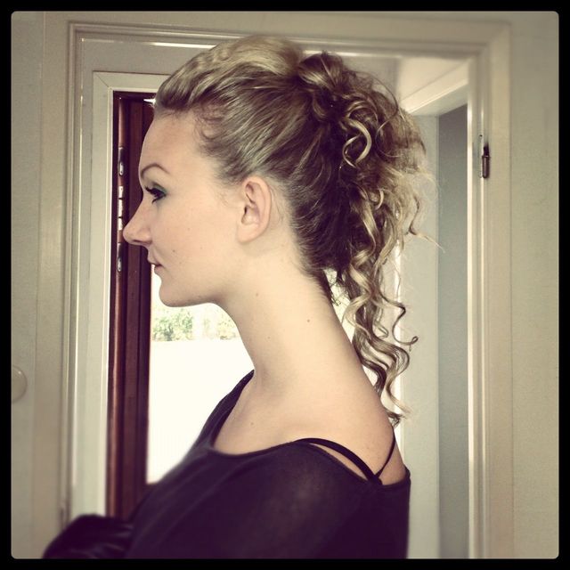 curly 