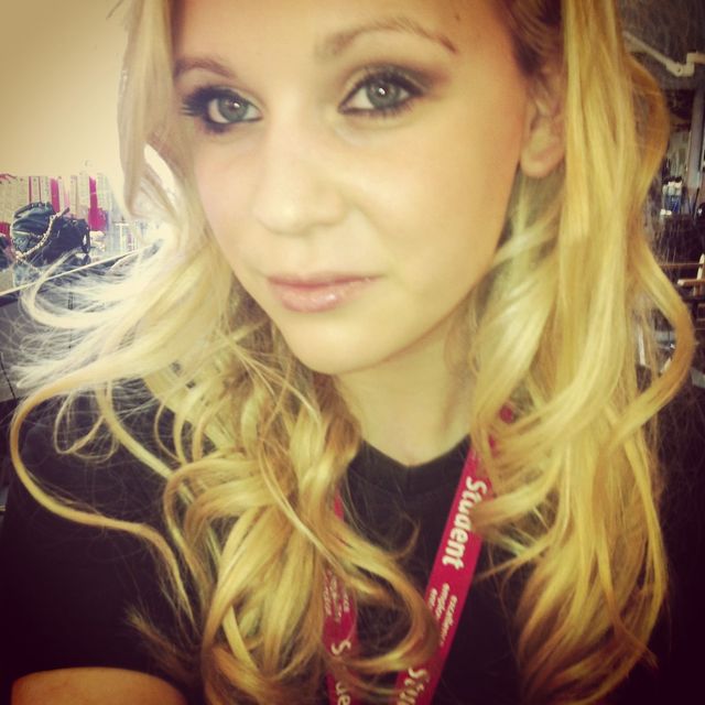 curly blow dry