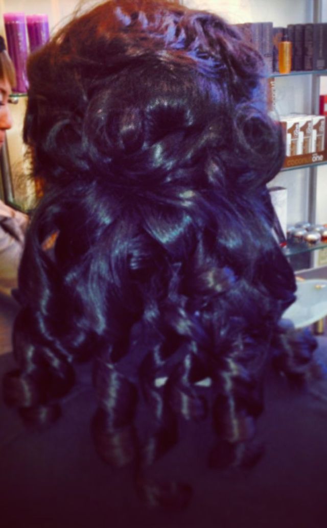 curly up-do