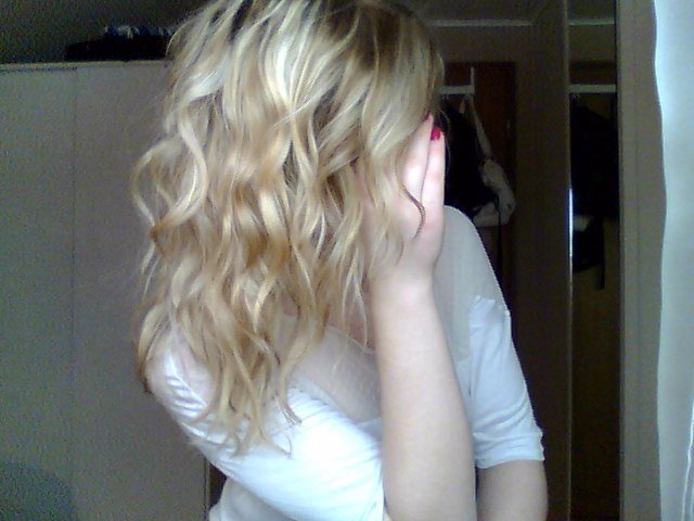 curly