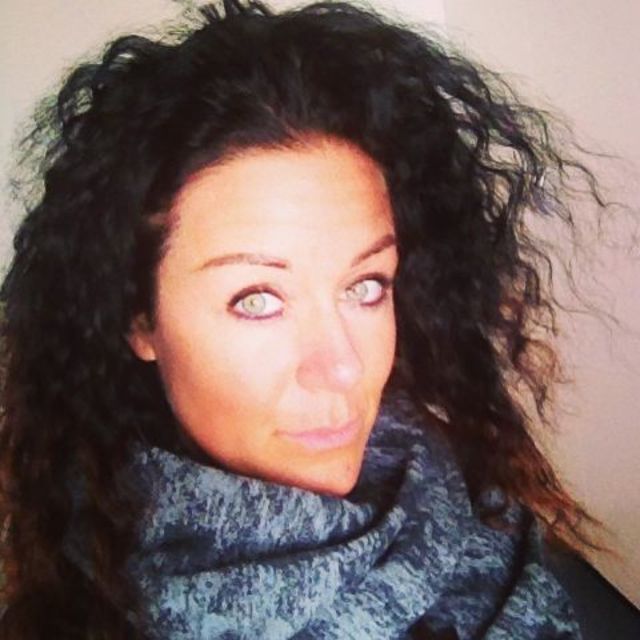curly