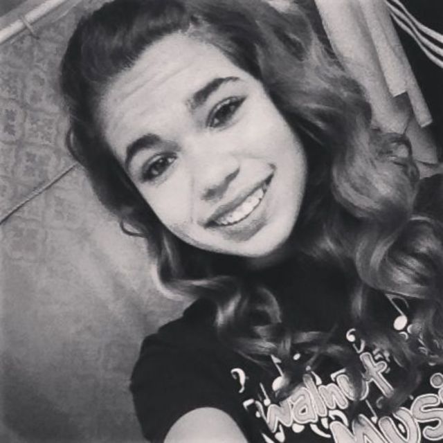 curly