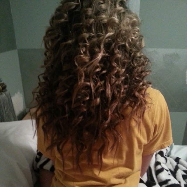 curlyy