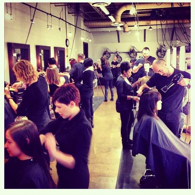 cut.hair.
