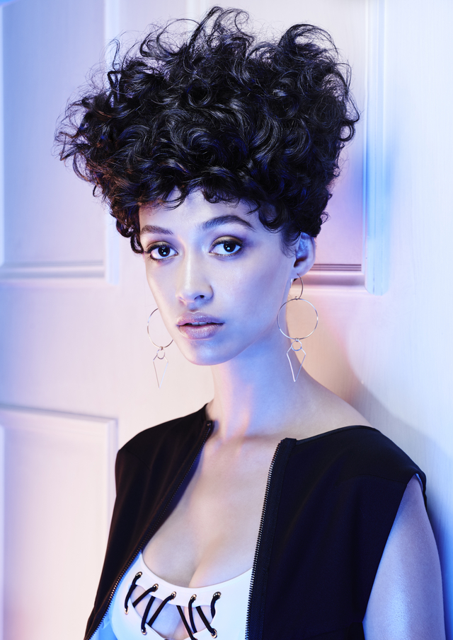 AHFA Finalist NSW Hairdresser of the Year 2016.
Hair: Alexander Fuchs at Bauhaus Hair
Photo: David Mannah
MUA: Casey Gore
Styling: Emma Cotterill 