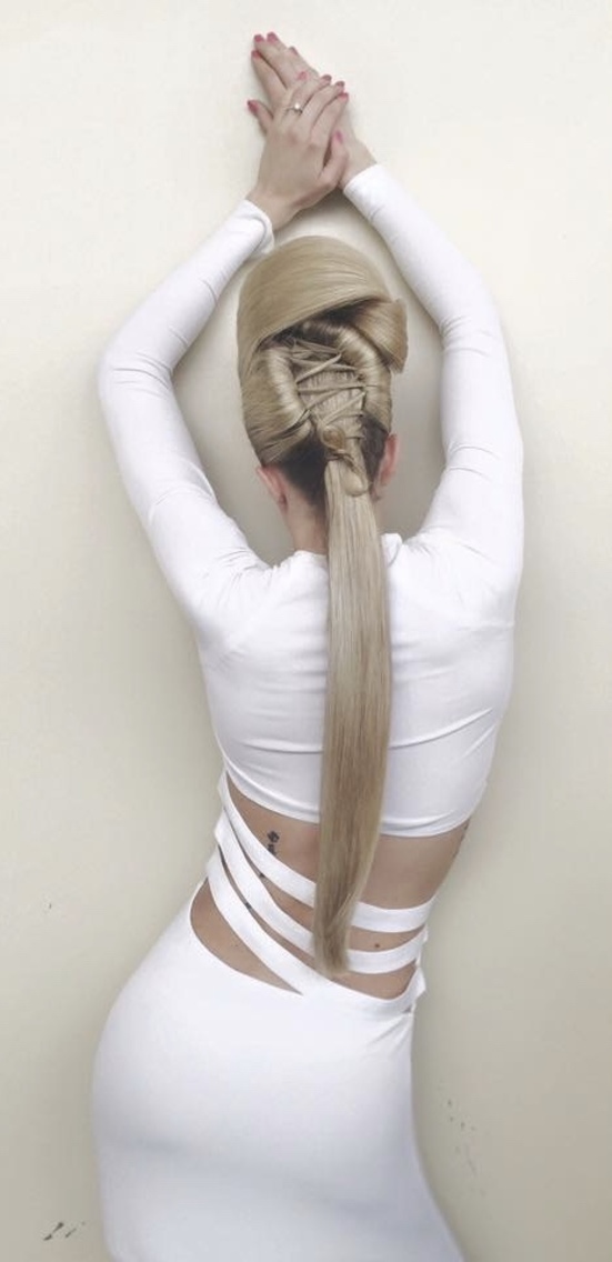  Corset braid. 