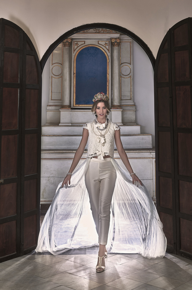 BRIDAL EDITORIAL - NEW ROMANTIC