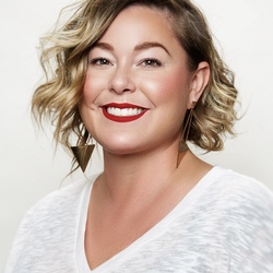 Re sized dae5bc449bf407c7e6ee fb2c6ee9 4236 4be9 890b a09fc01a8140