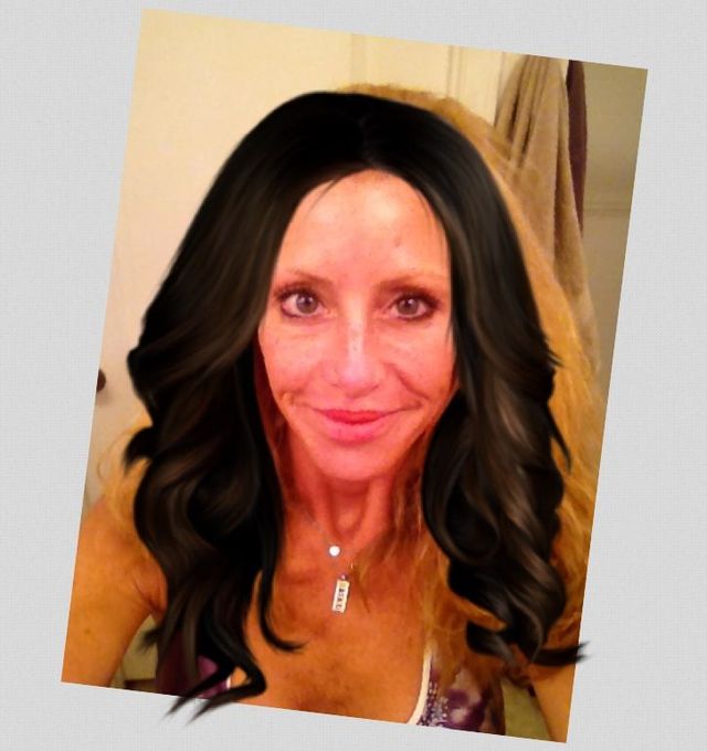 dark hair is back