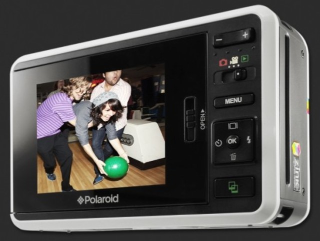 polaroid_z2300-1