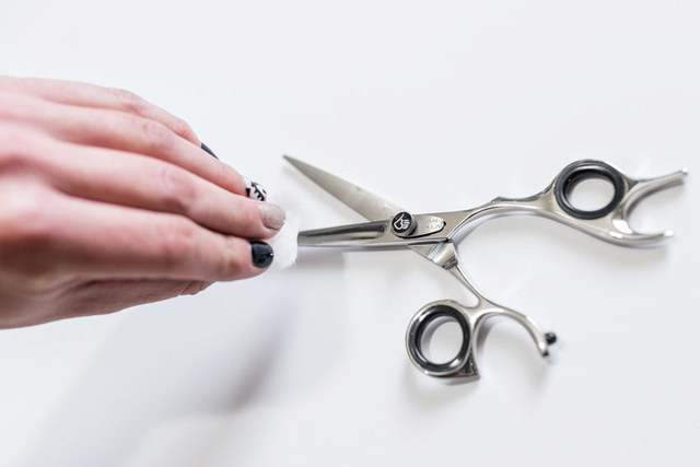 Re sized dc9b3307ef4c9c6f9770 lar 9270