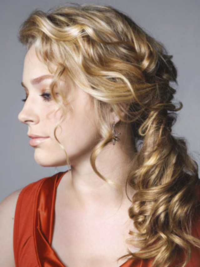 55-Loose-Ponytail-hair-110810-mdn