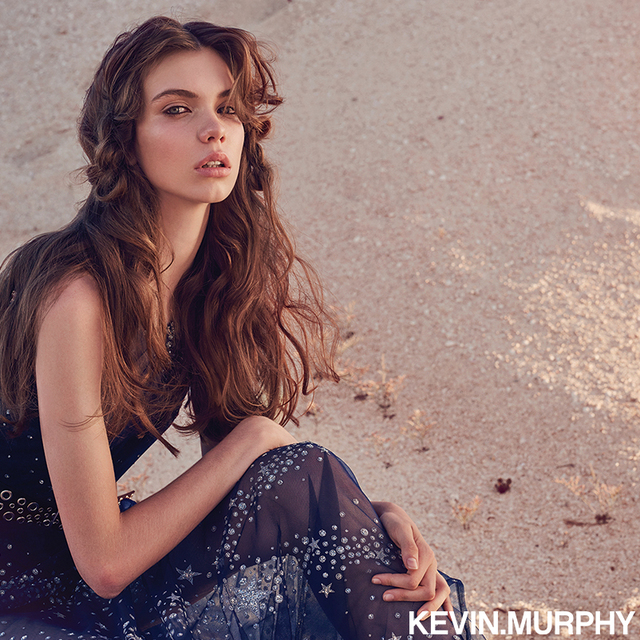 Re sized e158bec7cf09cb7d02e0 beach day essentials