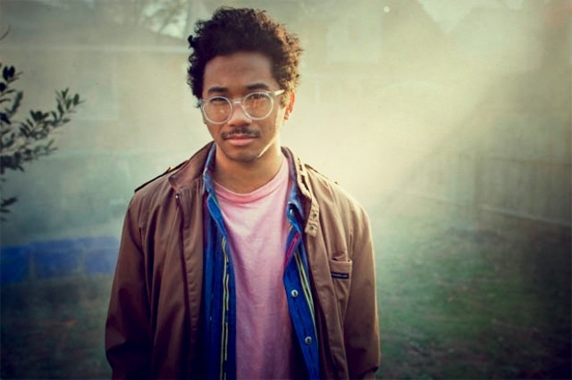 Toro y moi so many details
