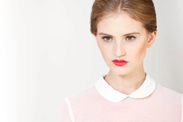 Hair: Roguenne vd Hoeven, Mua: N. Tesselaar, Styling: Yannick kranstauber,  Photography: Wouter van straten.  