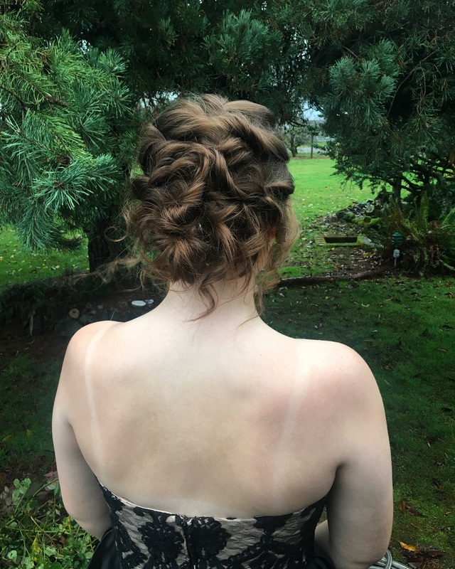 Prom hair 