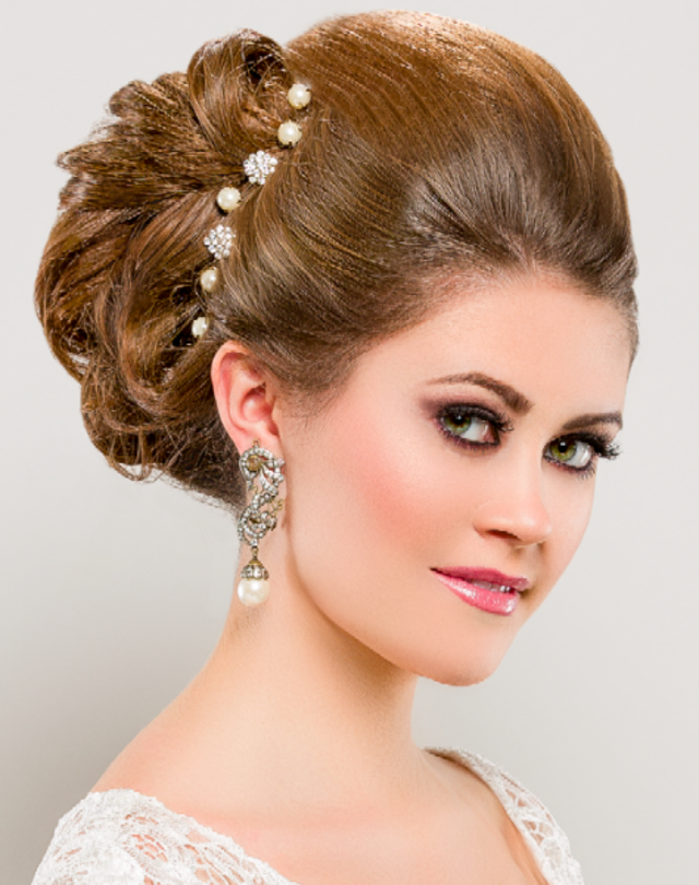 HMUA: SHERRI JESSEE, PHOTO: NATHAN MAYS
