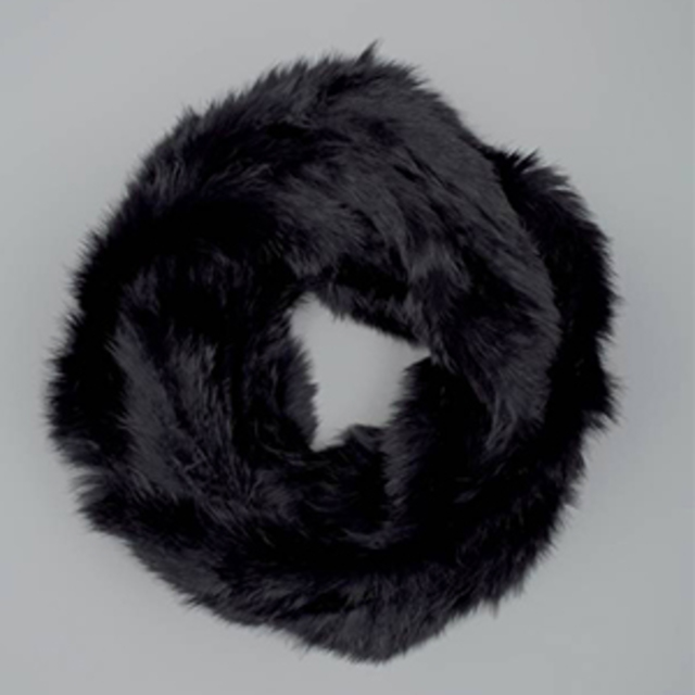 Madison Los Angeles Scarf