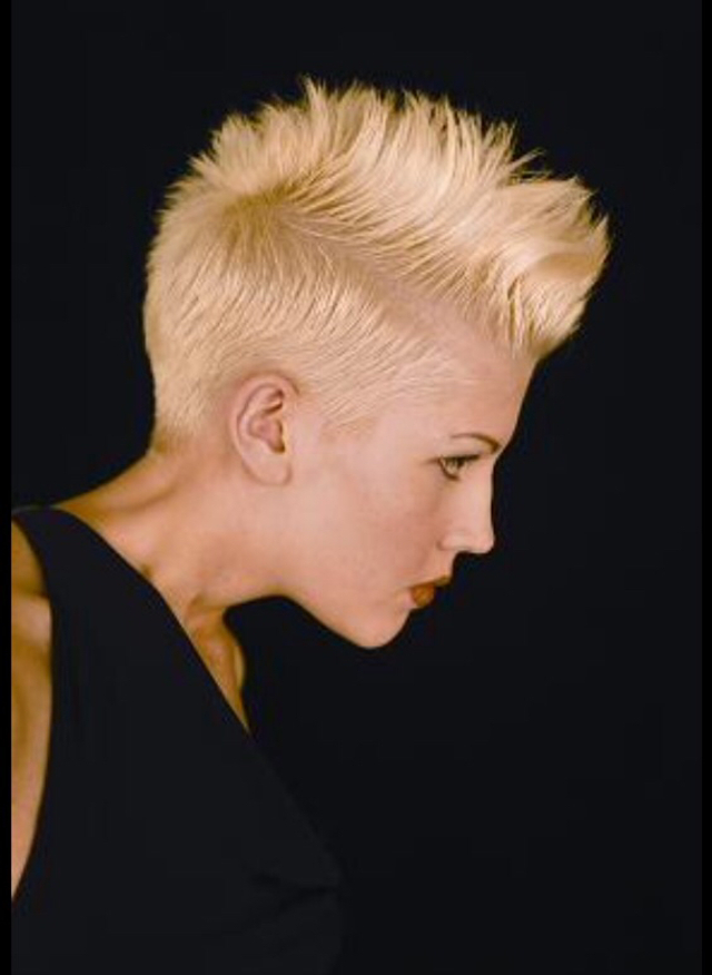 Photo: Tom Carson Model: Alicia Hair: Mary Cassola