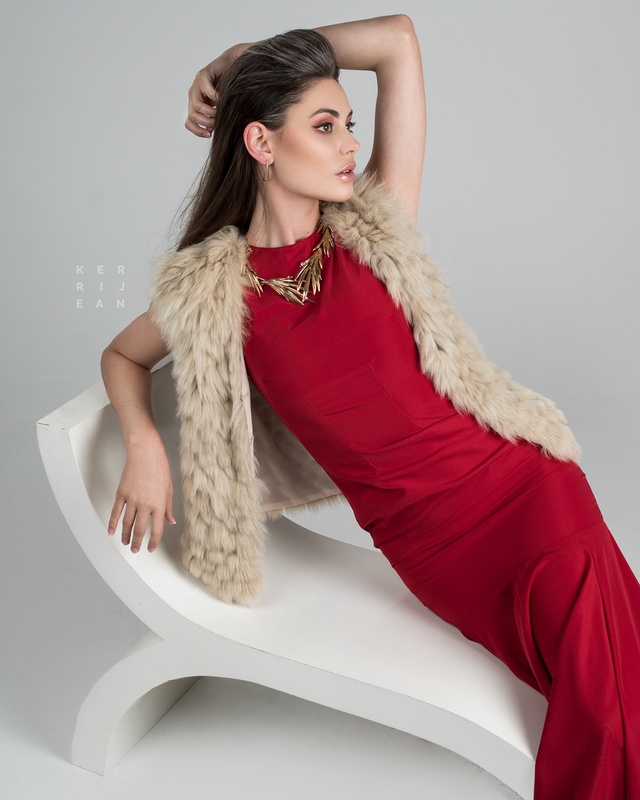 Fall red editorial