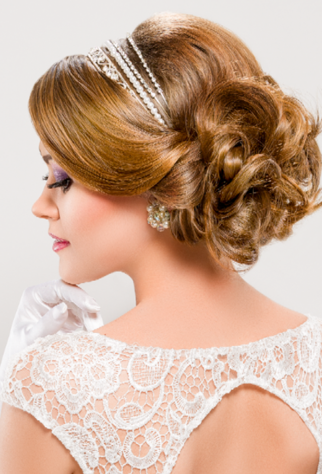HMUA: SHERRI JESSEE, PHOTO: NATHAN MAYS